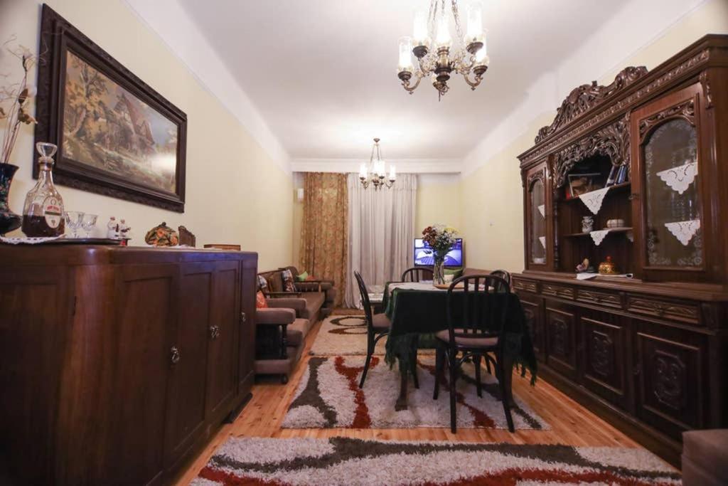 Appartement Quiet, Fully Refurbished In